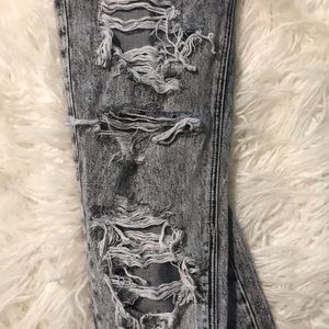 American Eagle ripped jeans